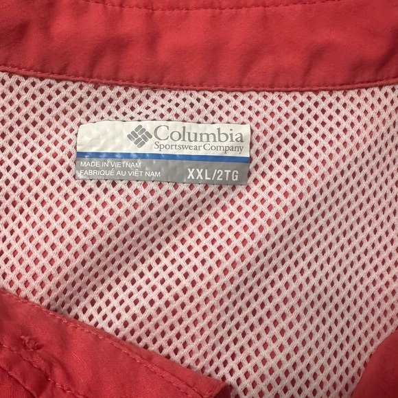 Columbia Red Casual Button Down Shirt Short Sleeves - Picture 5 of 15